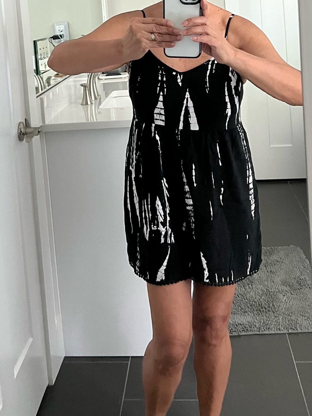 Boho Black & Cream Tie-Dye Mini Shorts Romper SZ S